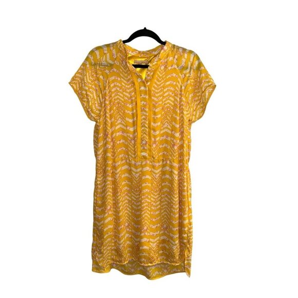 Gibson Latimer Dresses & Skirts - Gibson Latimer Yellow Geometric Print Button V-Neck Short Sleeve  Dress Medium
